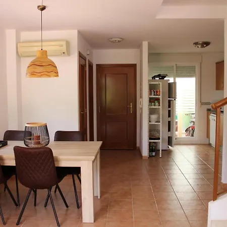 Дом отдыха Casa Denia, 3 Dormitorios, 6 Personas - Es-262-32 Дения