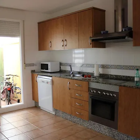 Дом отдыха Casa Denia, 3 Dormitorios, 6 Personas - Es-262-32