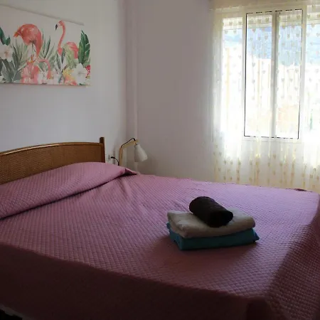 Casa Denia, 3 Dormitorios, 6 Personas - Es-262-32